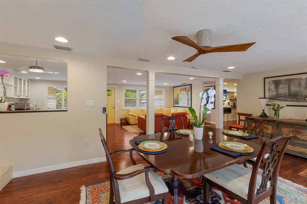 1922 Field Road Sarasota, FL 34231 - Photo 22 of 42 Gallery Image 22