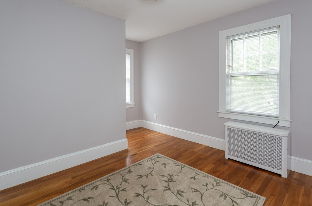 124 Sylvan Street Springfield, MA 01108 - Photo 20 of 30