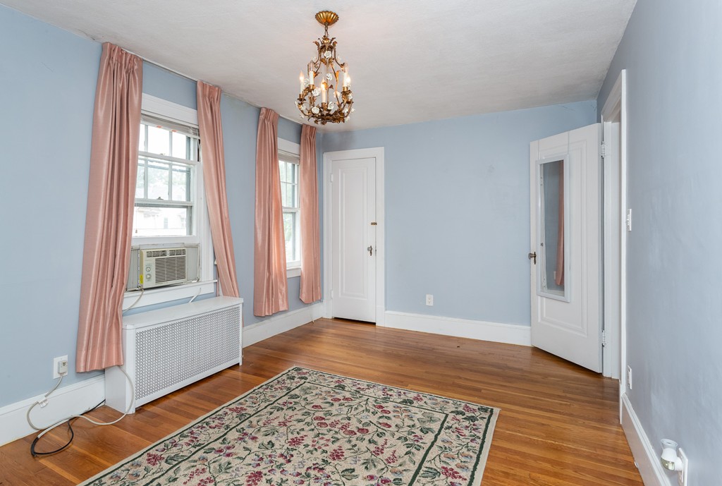 124 Sylvan Street Springfield, MA 01108 - Photo 24 of 30