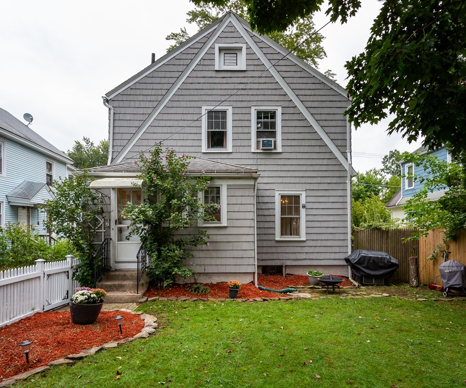 124 Sylvan Street Springfield, MA 01108 - Photo 29 of 30