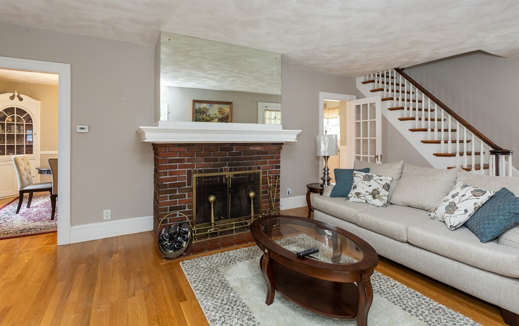 124 Sylvan Street Springfield, MA 01108 - Photo 8 of 30
