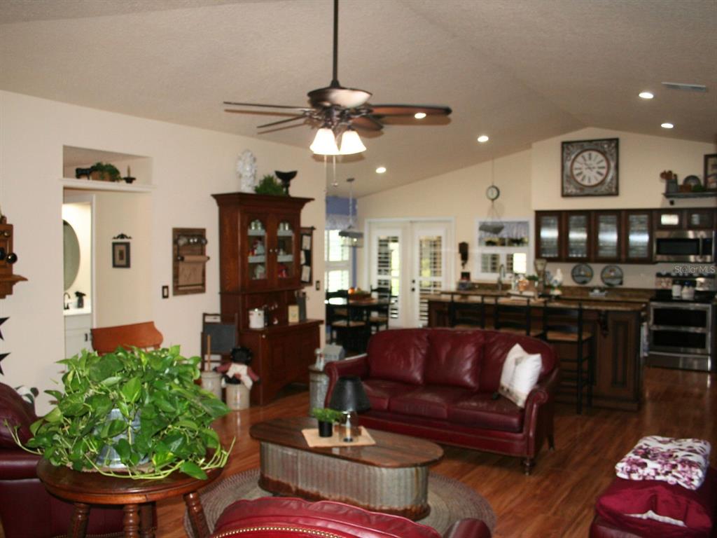 136 Wood Ridge Trail Sanford, FL 32771 - Photo 4 of 36