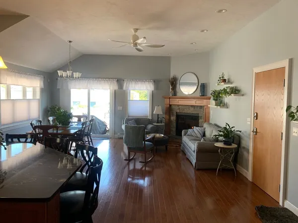 $3,500 | 456 Main Street, Unit 1, Wilmington, MA 01887