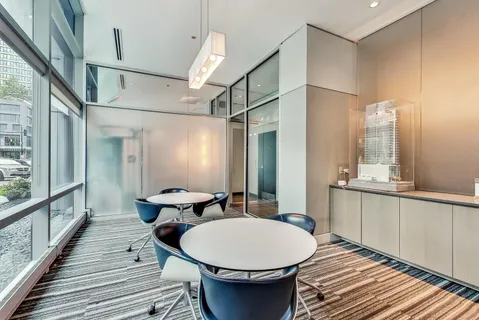 $2,700,000 | 110 West Superior Street, Unit 2200, Chicago, IL 60654