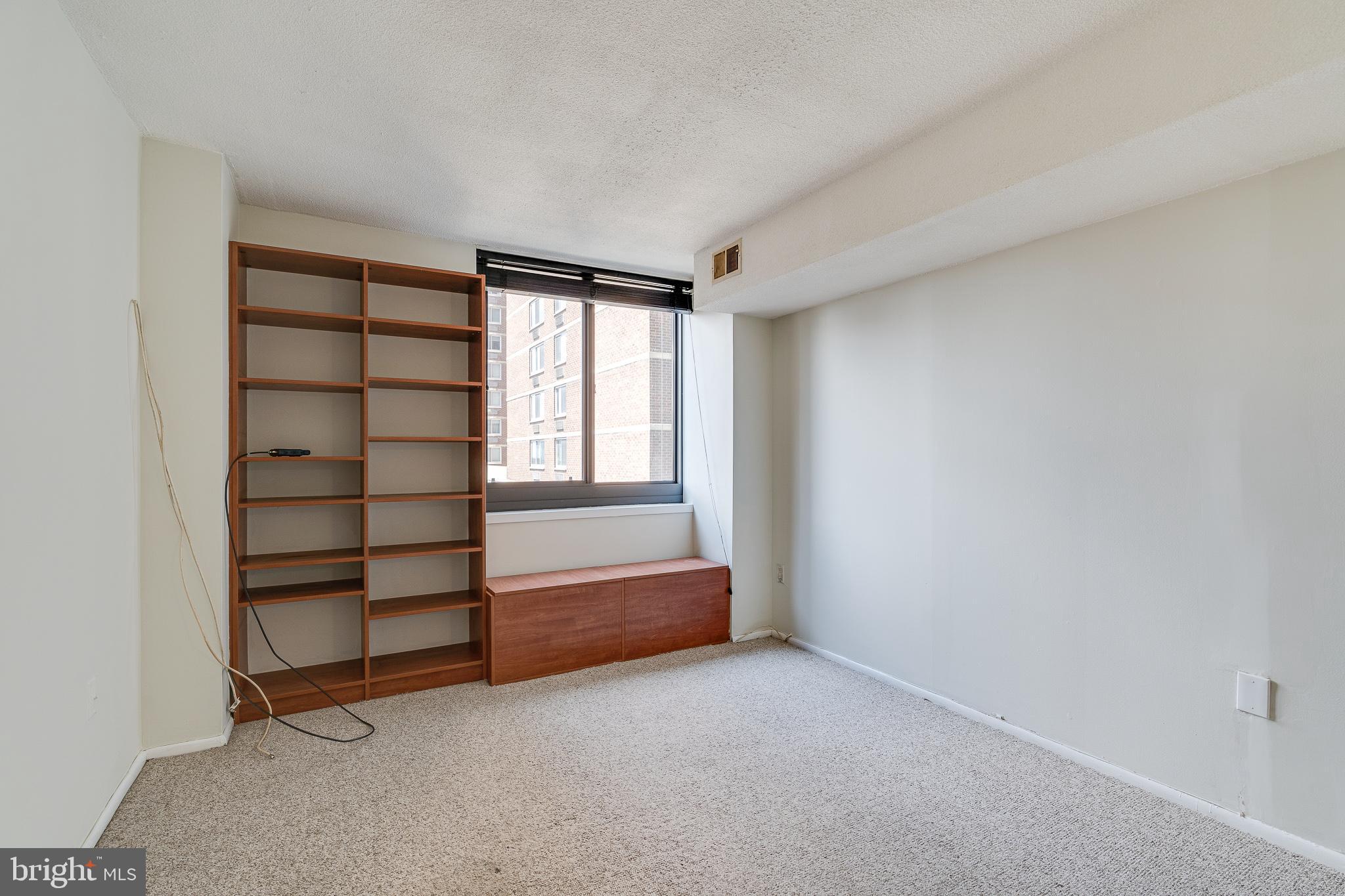 1420 Locust Street, Unit 10I Philadelphia, PA 19102 - Photo 19 of 28