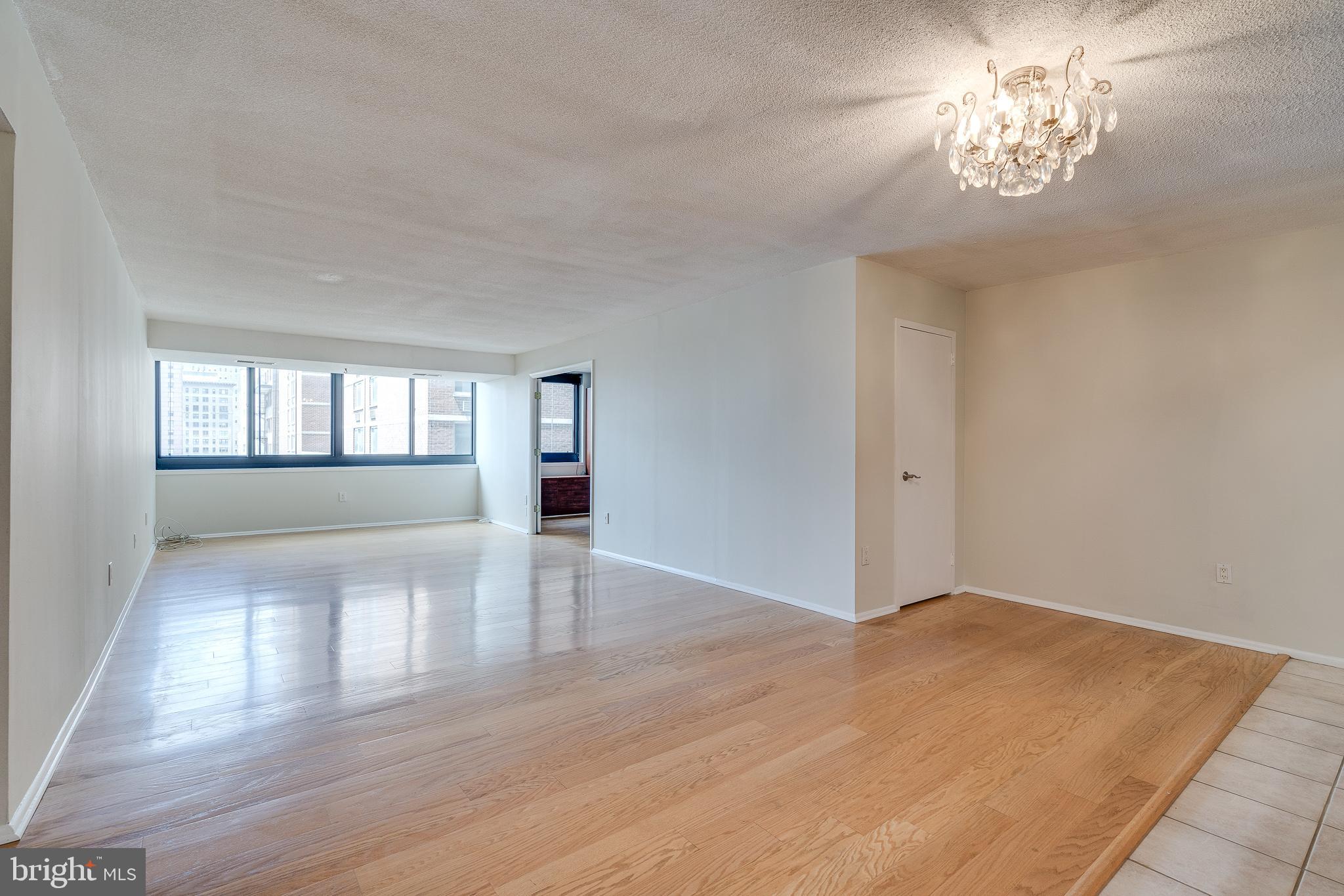 1420 Locust Street, Unit 10I Philadelphia, PA 19102 - Photo 2 of 28