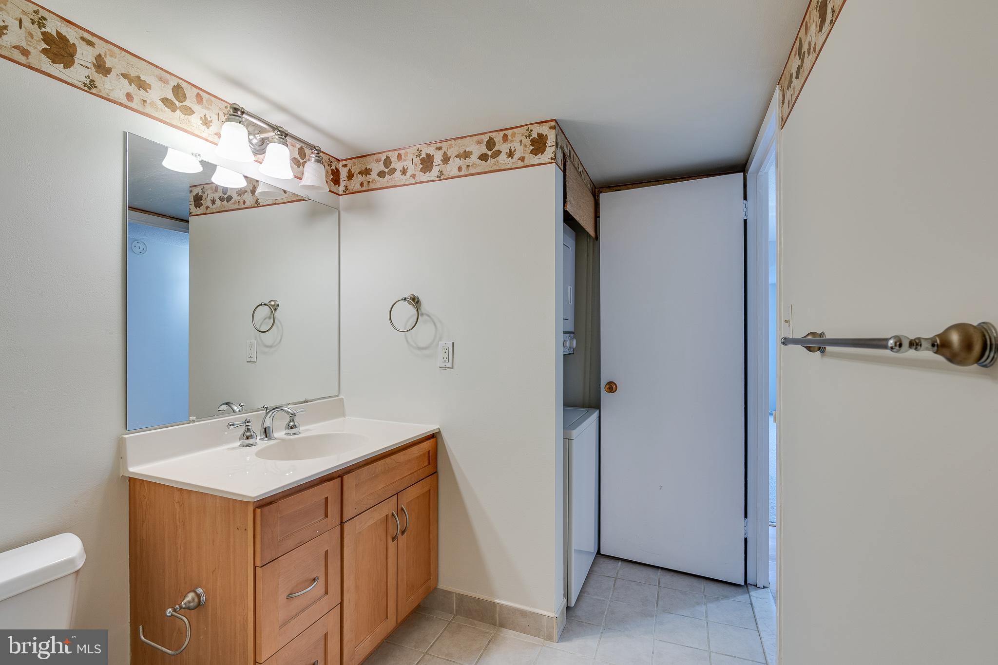 1420 Locust Street, Unit 10I Philadelphia, PA 19102 - Photo 23 of 28