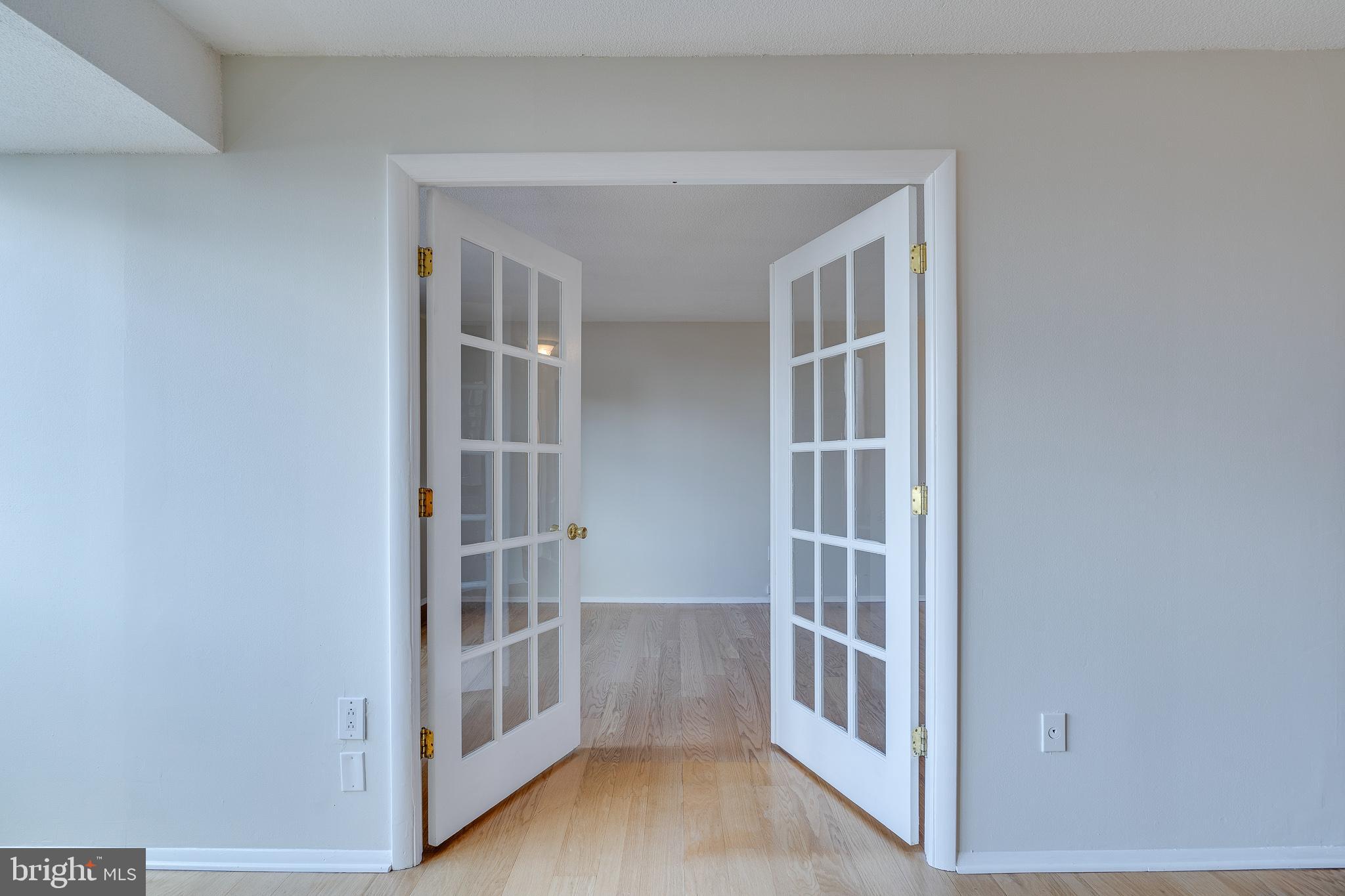 1420 Locust Street, Unit 10I Philadelphia, PA 19102 - Photo 10 of 28