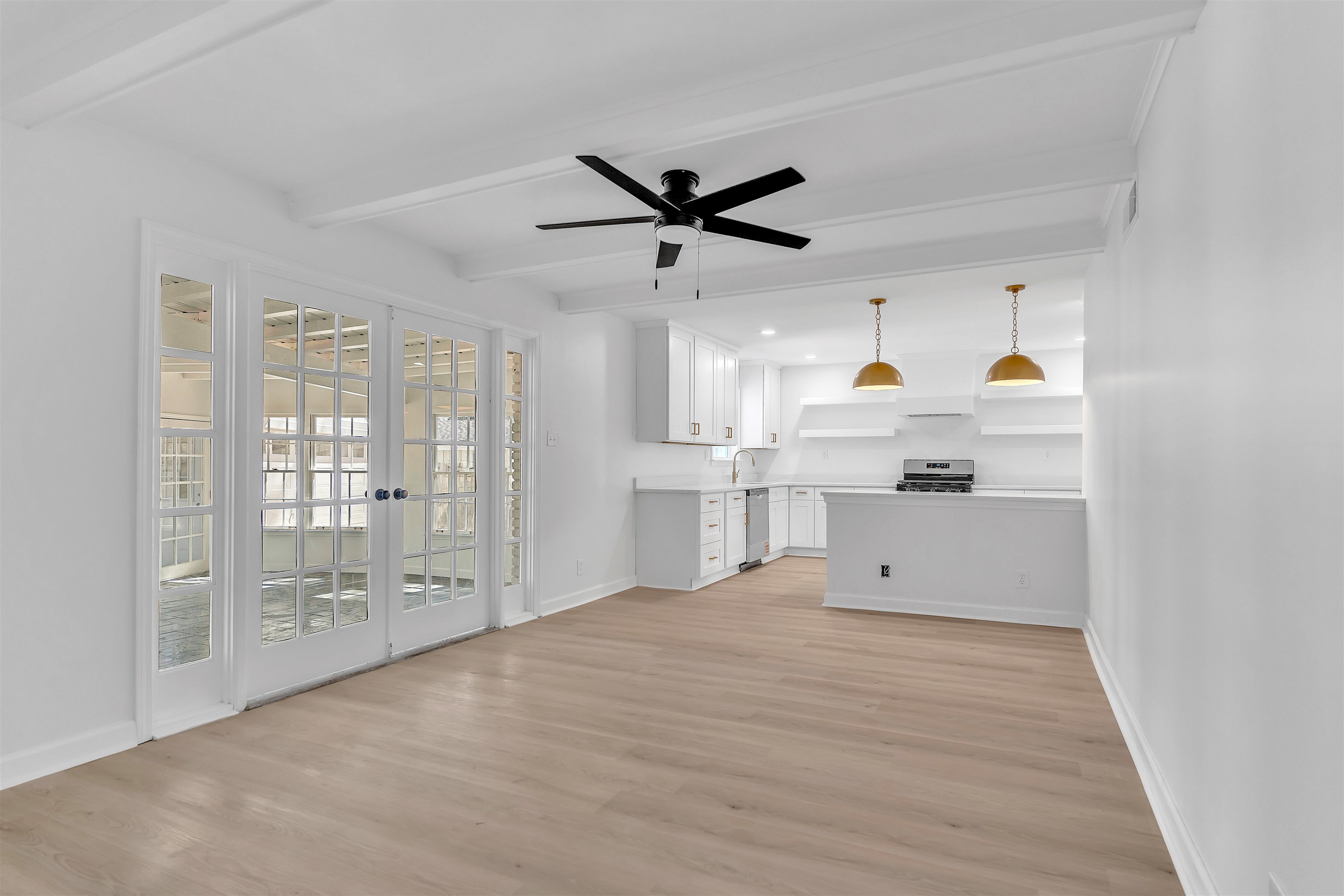 522 Kinsman Road Memphis, TN 38120 - Photo 11 of 19 Gallery Image 11