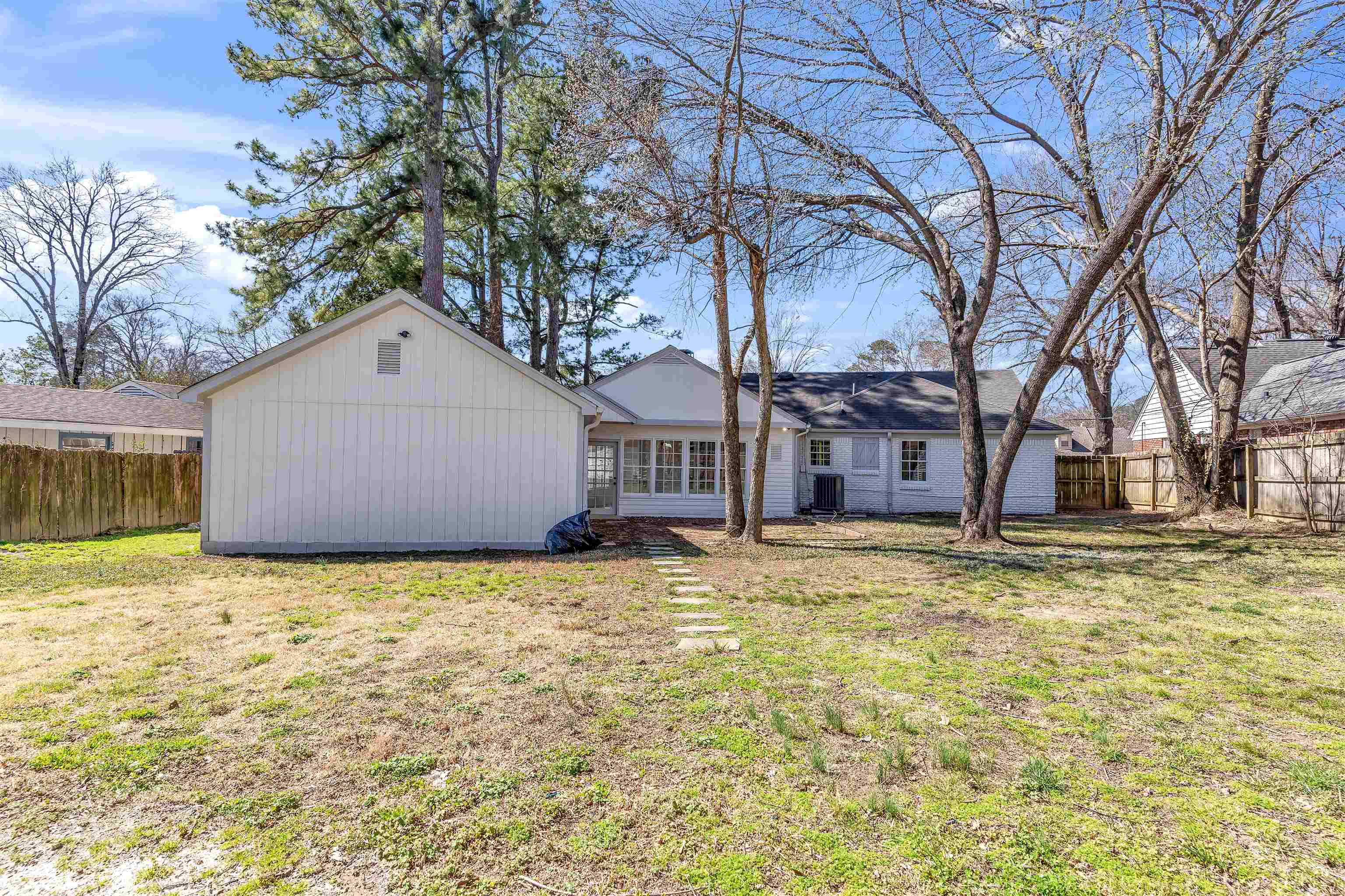 522 Kinsman Road Memphis, TN 38120 - Photo 19 of 19 Gallery Image 19
