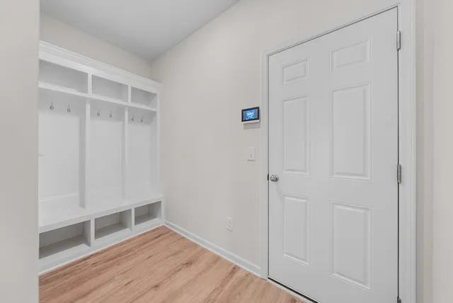 a view of an empty walk in closet