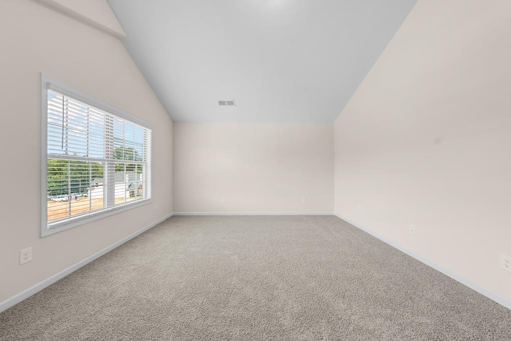 623 Bohannon Road Grantville, GA 30220 - Photo 30 of 34 an empty room with a window