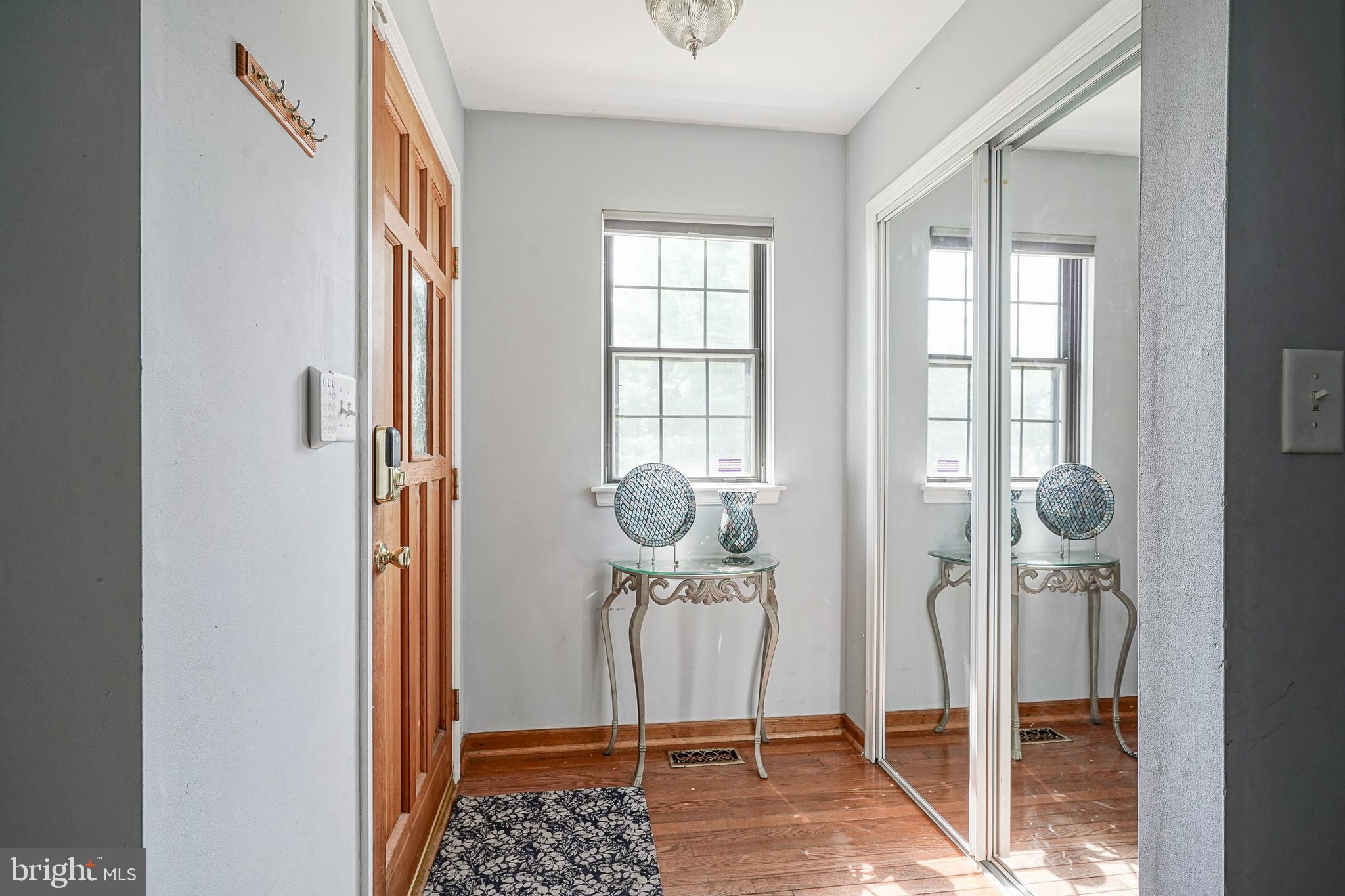 16 Scenic View Drive Sicklerville, NJ 08081 - Photo 3 of 38 a view of a bathroom with tub
