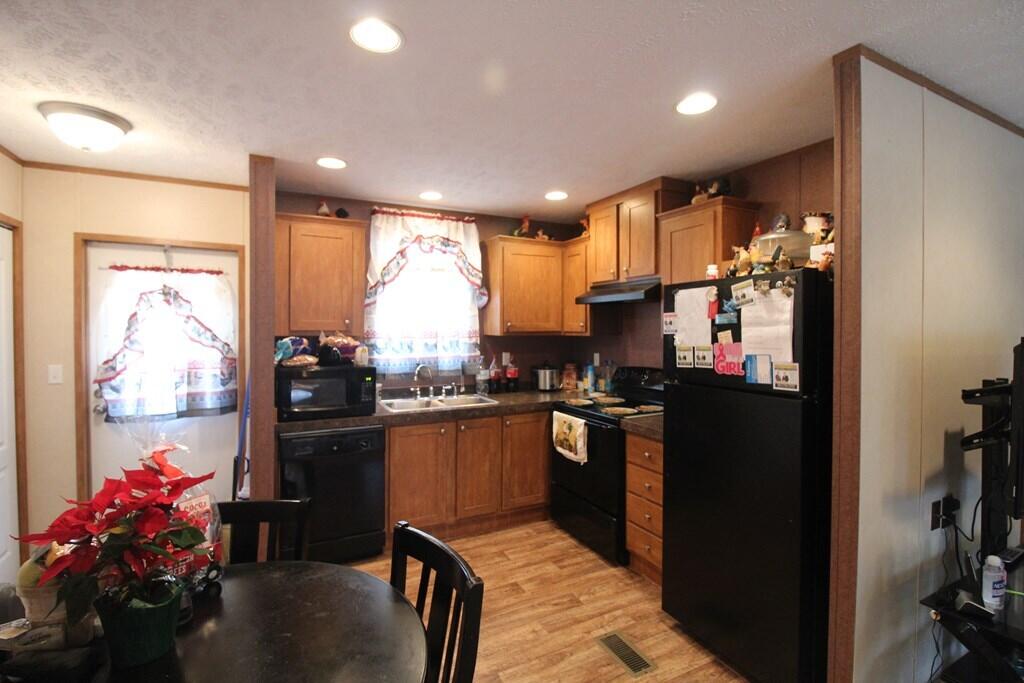 390 Alloway Road Grandview, TN 37337 - Photo 5 of 41 5