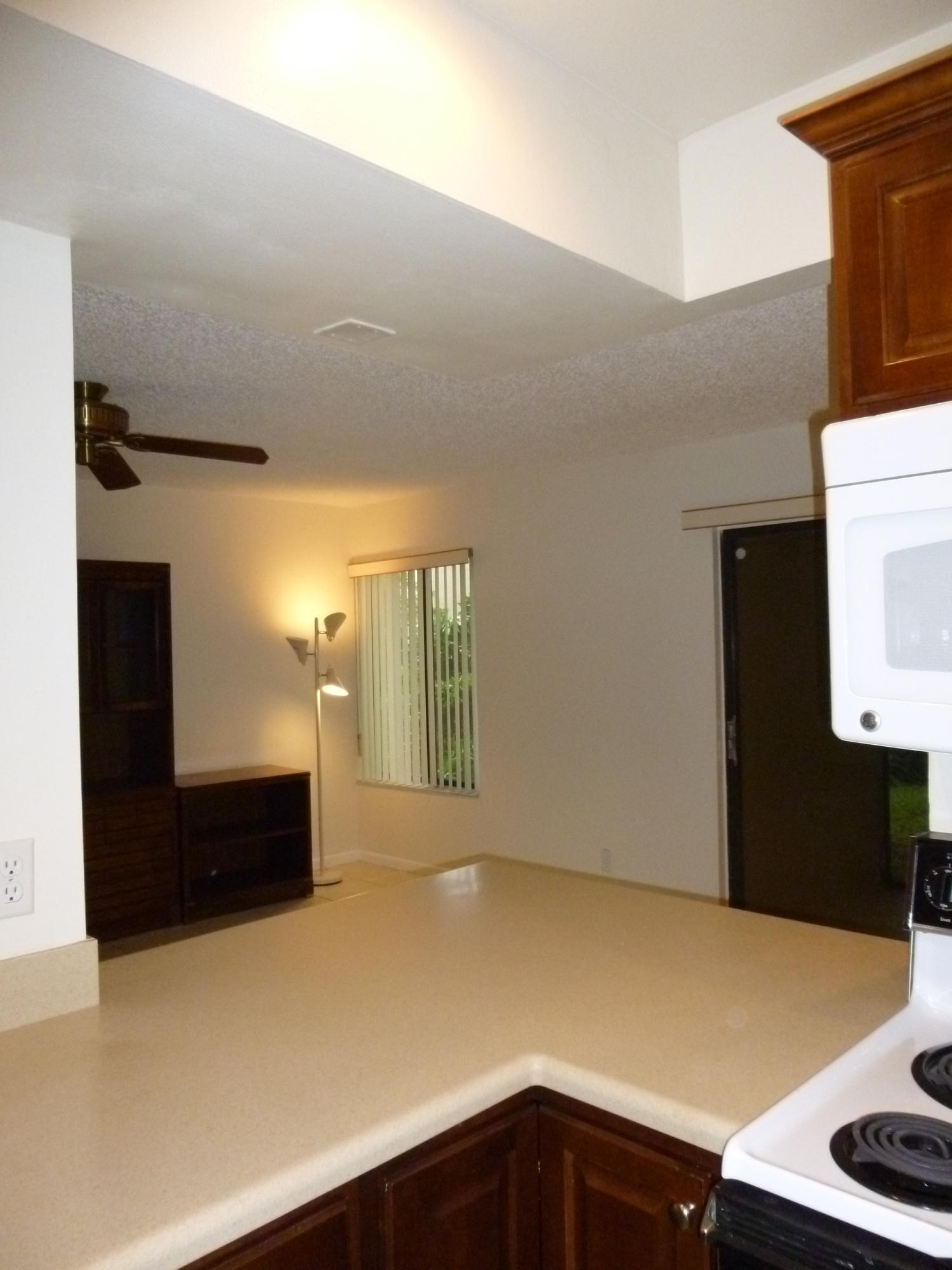 1069 Northwest 13th Street, Unit 2 Boca Raton, FL 33486 - Photo 7 of 35 Kitchen