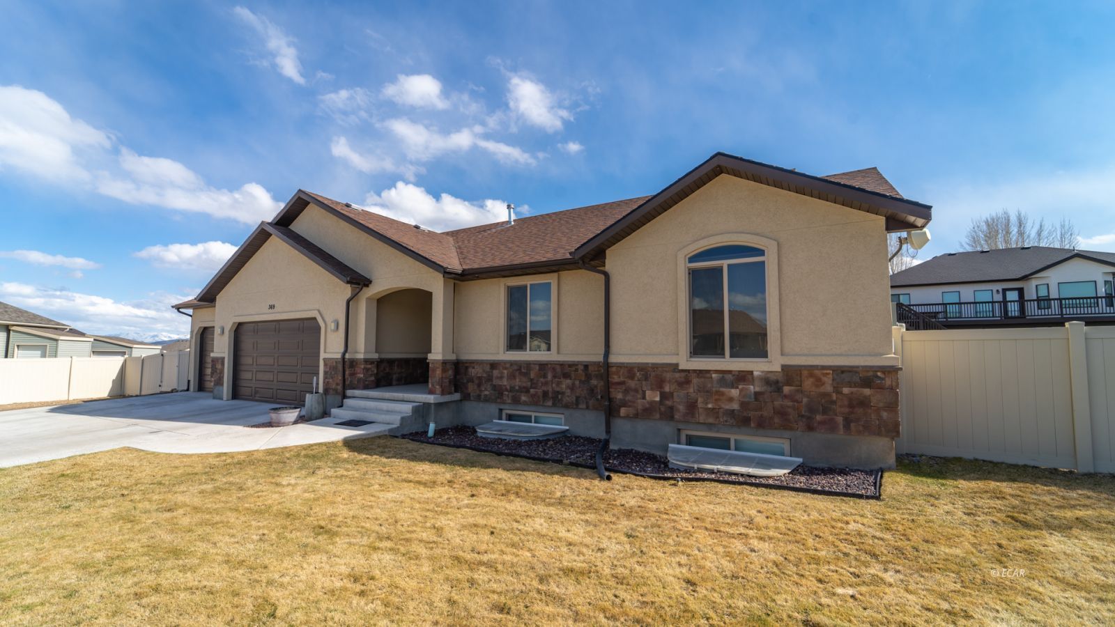 369 Garrett Court Elko, NV 89801 - Photo 4 of 43 Gallery Image 4