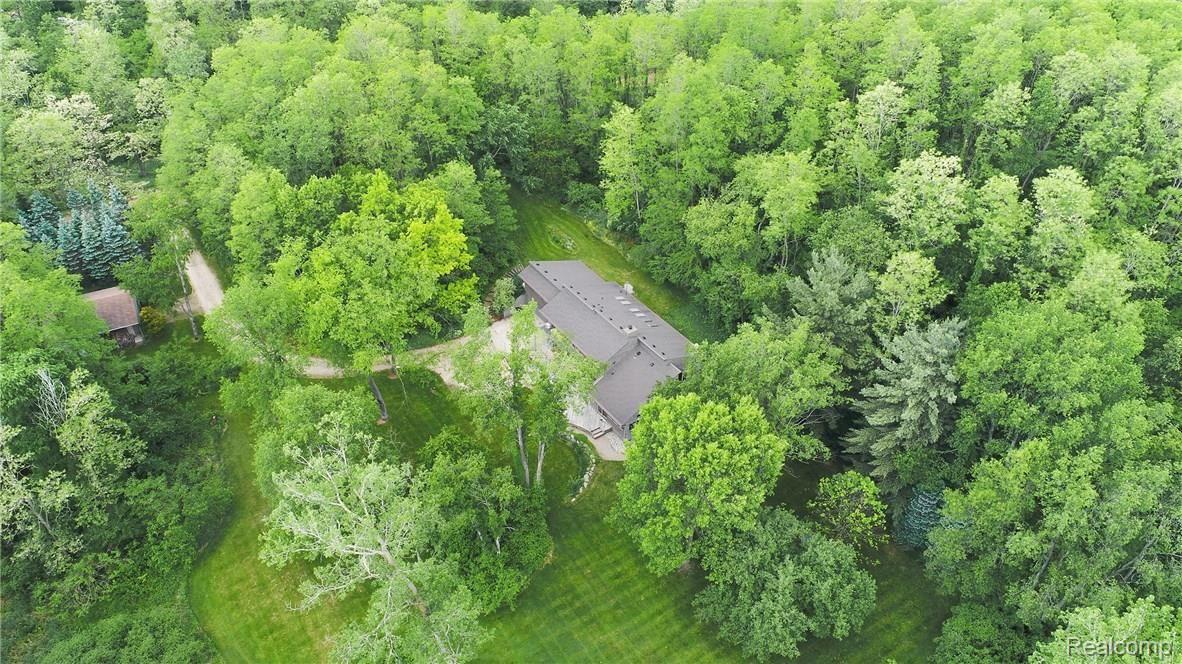 9240 Wiggins Road Howell, MI 48855 - Photo 50 of 60 Yard