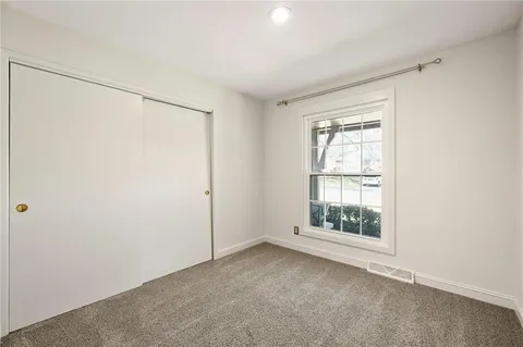 $425,000 | 5831 West 87th Terrace, Overland Park, KS 66207