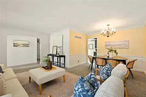 $425,000 | 5831 West 87th Terrace, Overland Park, KS 66207