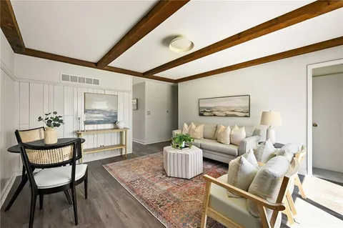 $425,000 | 5831 West 87th Terrace, Overland Park, KS 66207