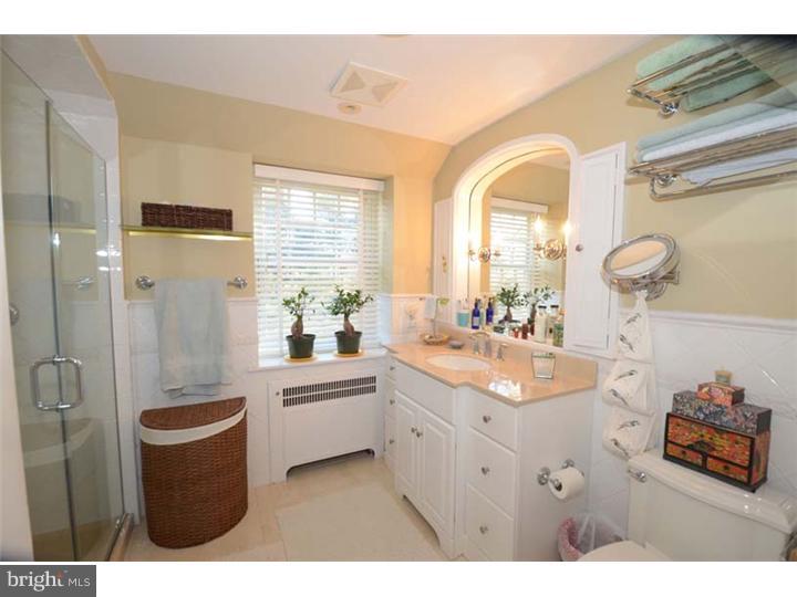 434 Old Gulph Road Penn Valley, PA 19072 - Photo 10 of 23 Master Bathroom