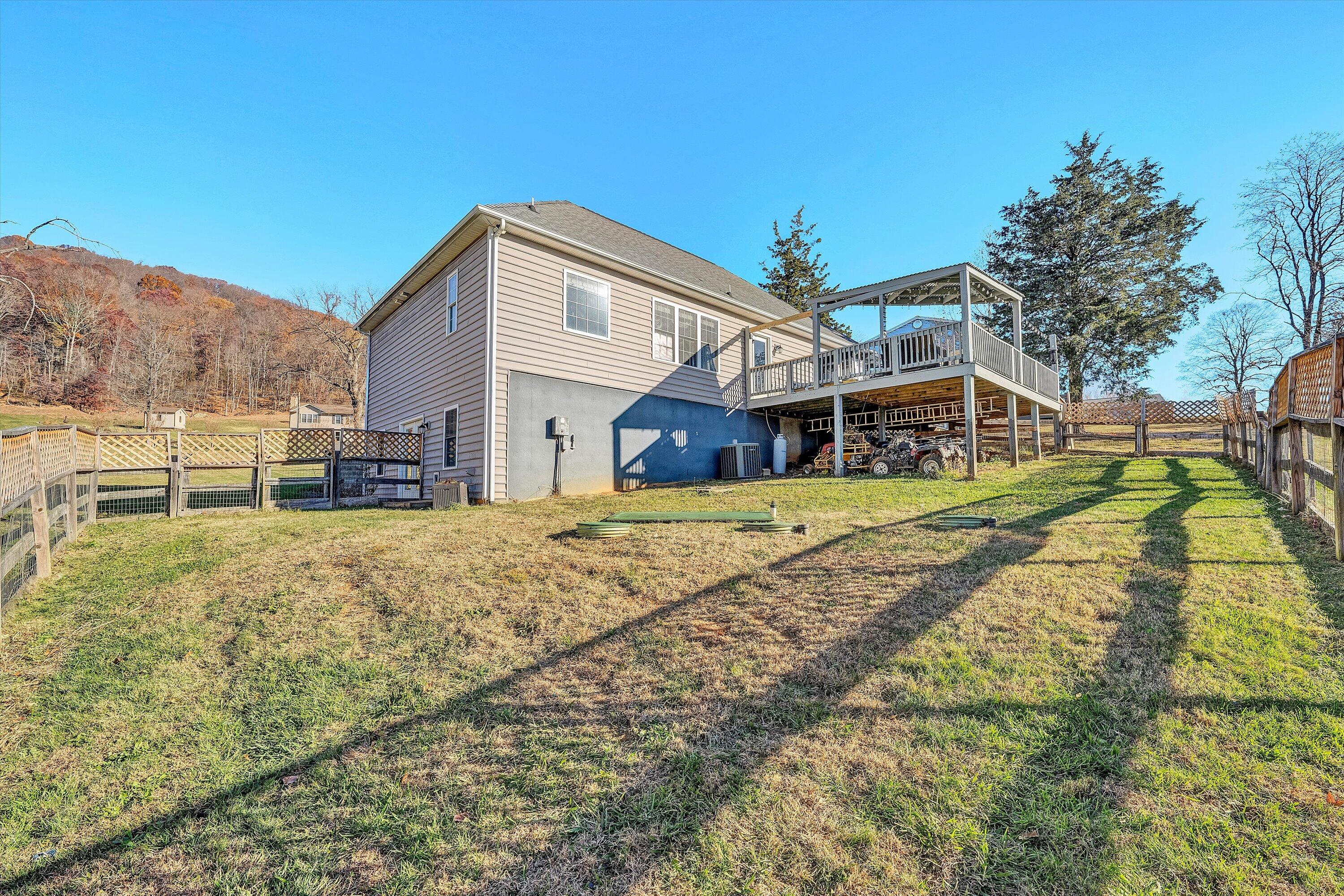 207 Overlook Road Vinton, VA 24179 - Photo 57 of 65 61-SGP-00273