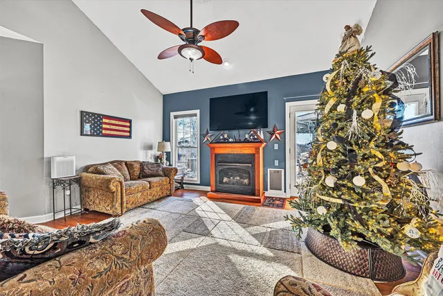 $465,000 | 207 Overlook Road, Vinton, VA 24179