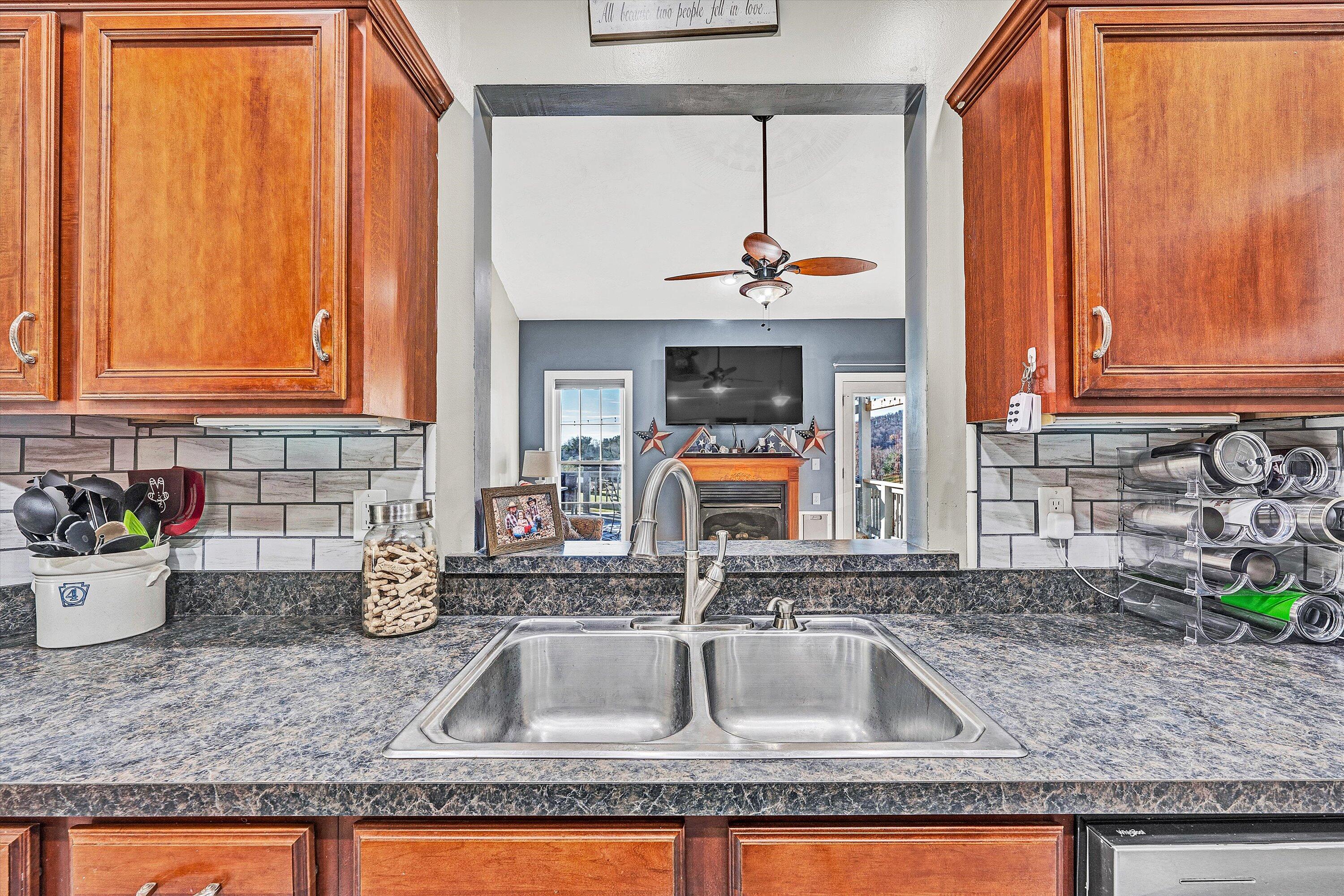 207 Overlook Road Vinton, VA 24179 - Photo 10 of 65 a kitchen with granite countertop a sink stainless steel appliances and cabinets