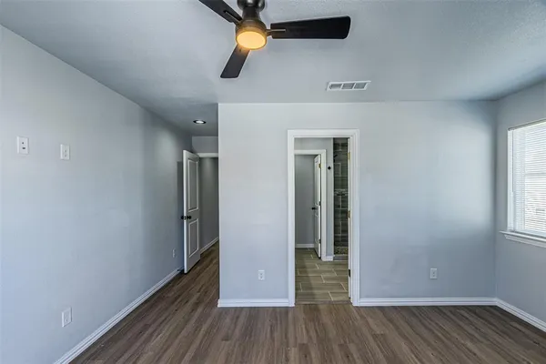 $2,700 | 2419 Jeffries Street, Dallas, TX 75215