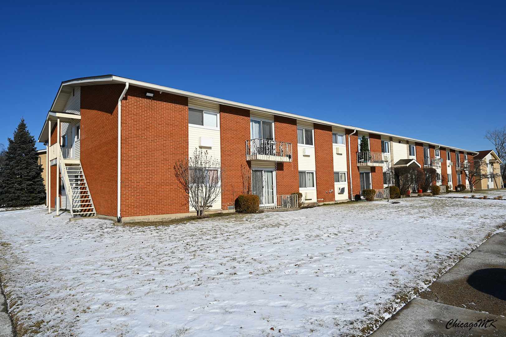 8824 Jody Lane, Unit 2G Des Plaines, IL 60016 - Photo 33 of 38