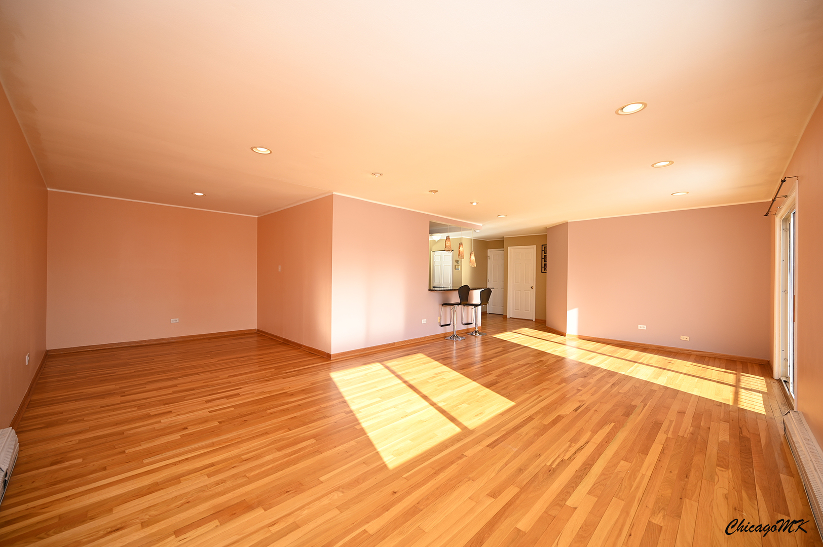 8824 Jody Lane, Unit 2G Des Plaines, IL 60016 - Photo 5 of 38