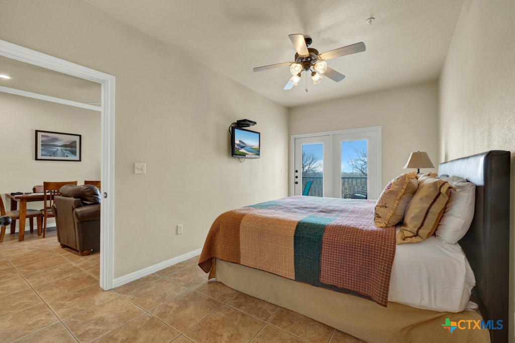 1247 Gruene Road, Unit 203 New Braunfels, TX 78130 - Photo 12 of 44
