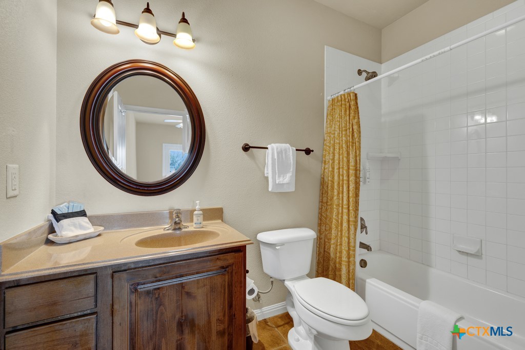 1247 Gruene Road, Unit 203 New Braunfels, TX 78130 - Photo 14 of 44