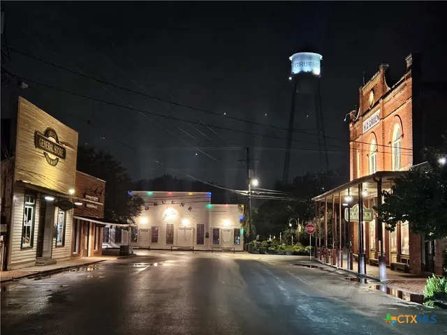 $599,900 | 1247 Gruene Road, Unit 203, New Braunfels, TX 78130