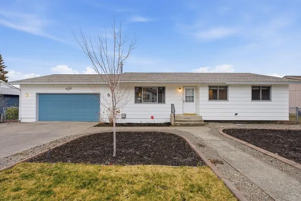 $450,000 | 11217 East 11th Avenue, Spokane Valley, WA 99206