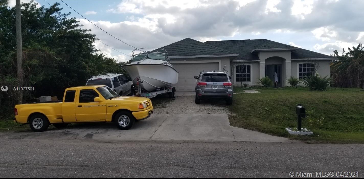 Sunshine Lehigh Acres, FL 33976 - Photo 9 of 10