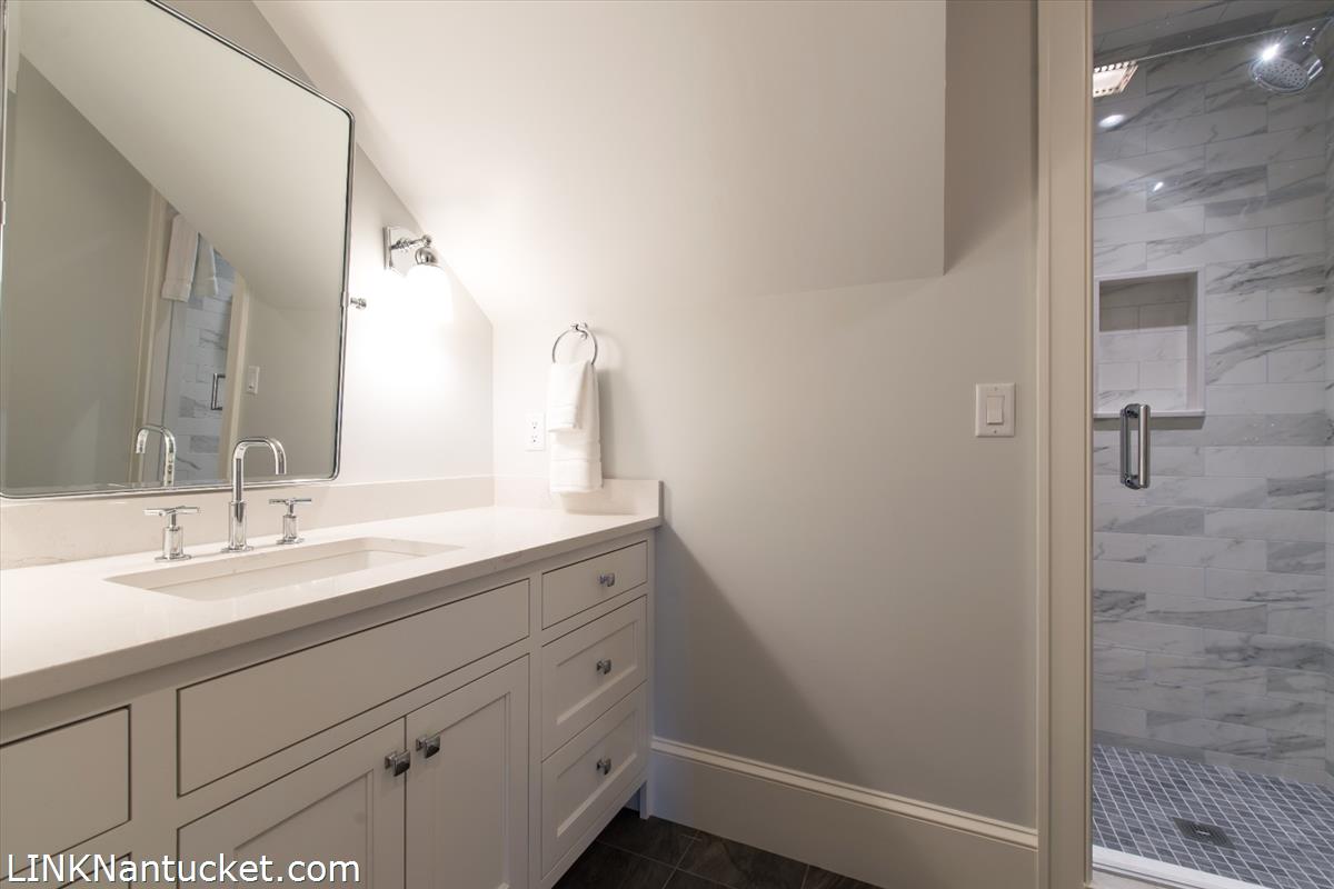 10 Monomoy Creek Road Nantucket, MA 02554 - Photo 23 of 36 Gallery Image 23