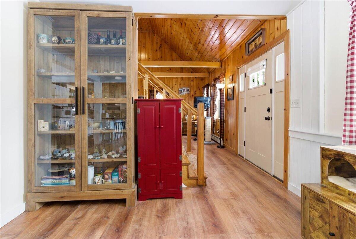 59 Vanner Road Washington, ME 04574 - Photo 16 of 55 Entry