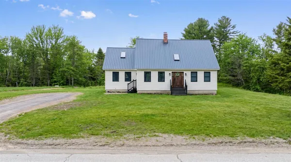 $399,900 | 59 Vanner Road, Washington, ME 04574