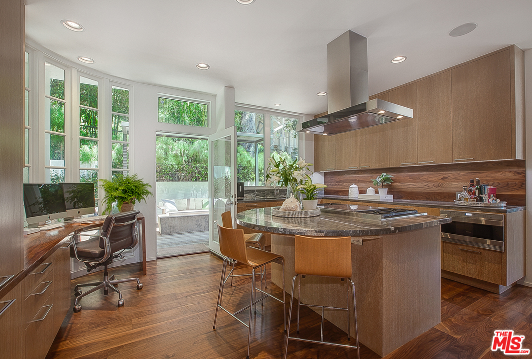 556 Dryad Road Santa Monica, CA 90402 - Photo 12 of 46 Gallery Image 12