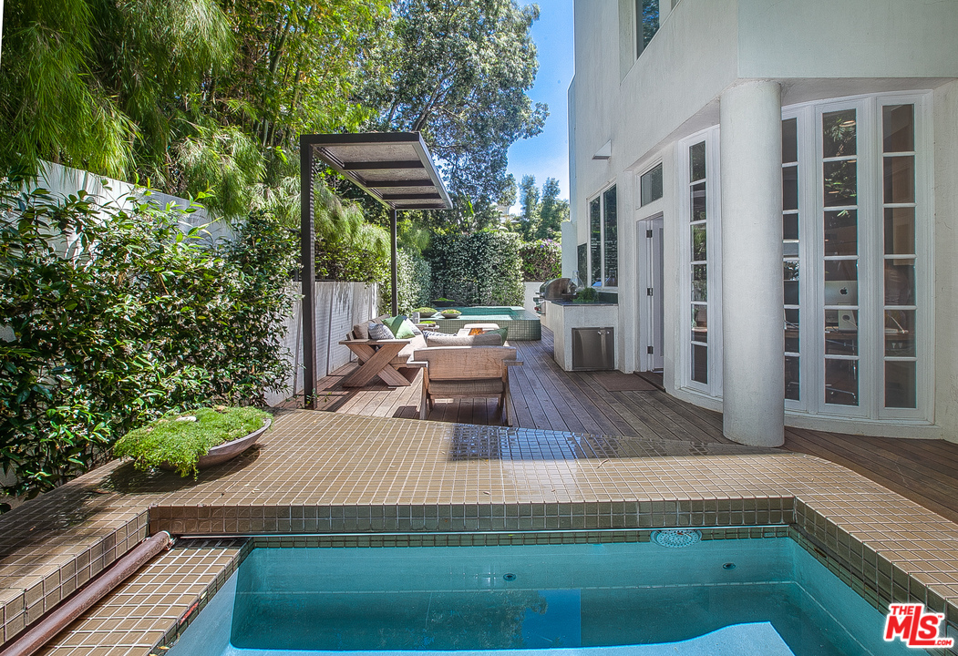 556 Dryad Road Santa Monica, CA 90402 - Photo 19 of 46 Gallery Image 19
