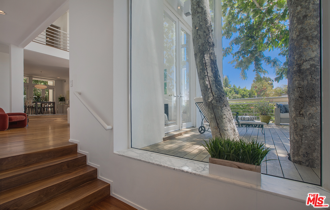 556 Dryad Road Santa Monica, CA 90402 - Photo 23 of 46 Gallery Image 23