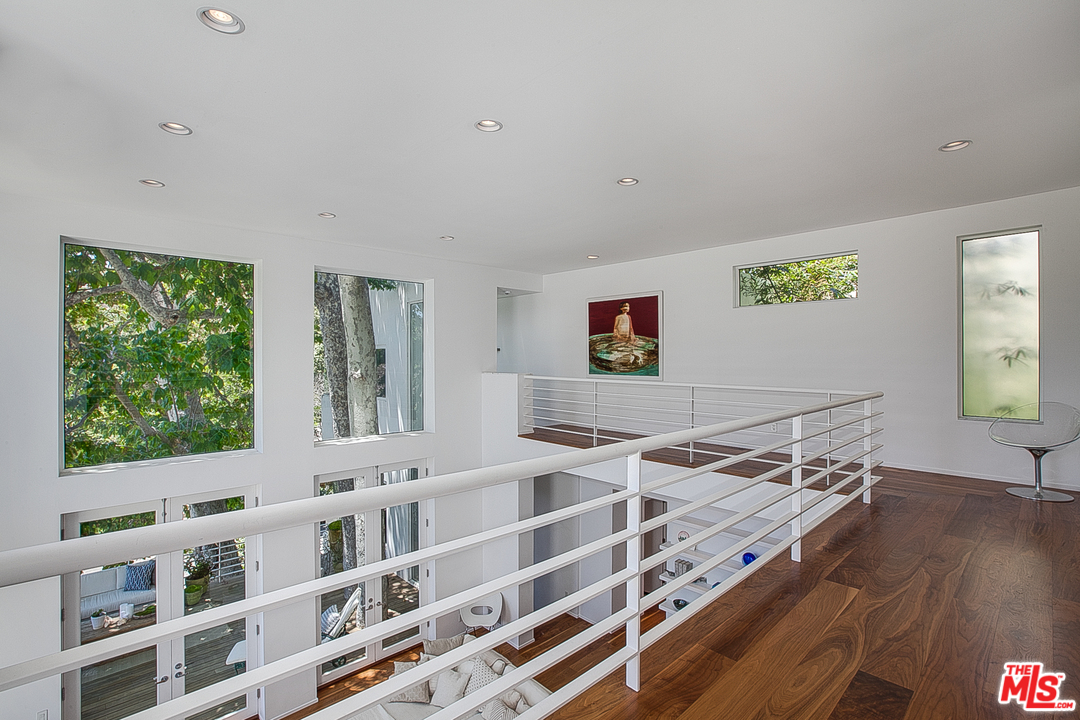 556 Dryad Road Santa Monica, CA 90402 - Photo 26 of 46 Gallery Image 26