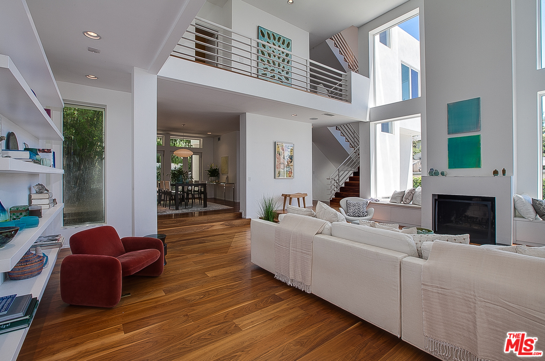 556 Dryad Road Santa Monica, CA 90402 - Photo 7 of 46 Gallery Image 7