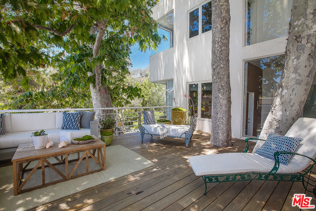 556 Dryad Road Santa Monica, CA 90402 - Photo 10 of 46 Gallery Image 10