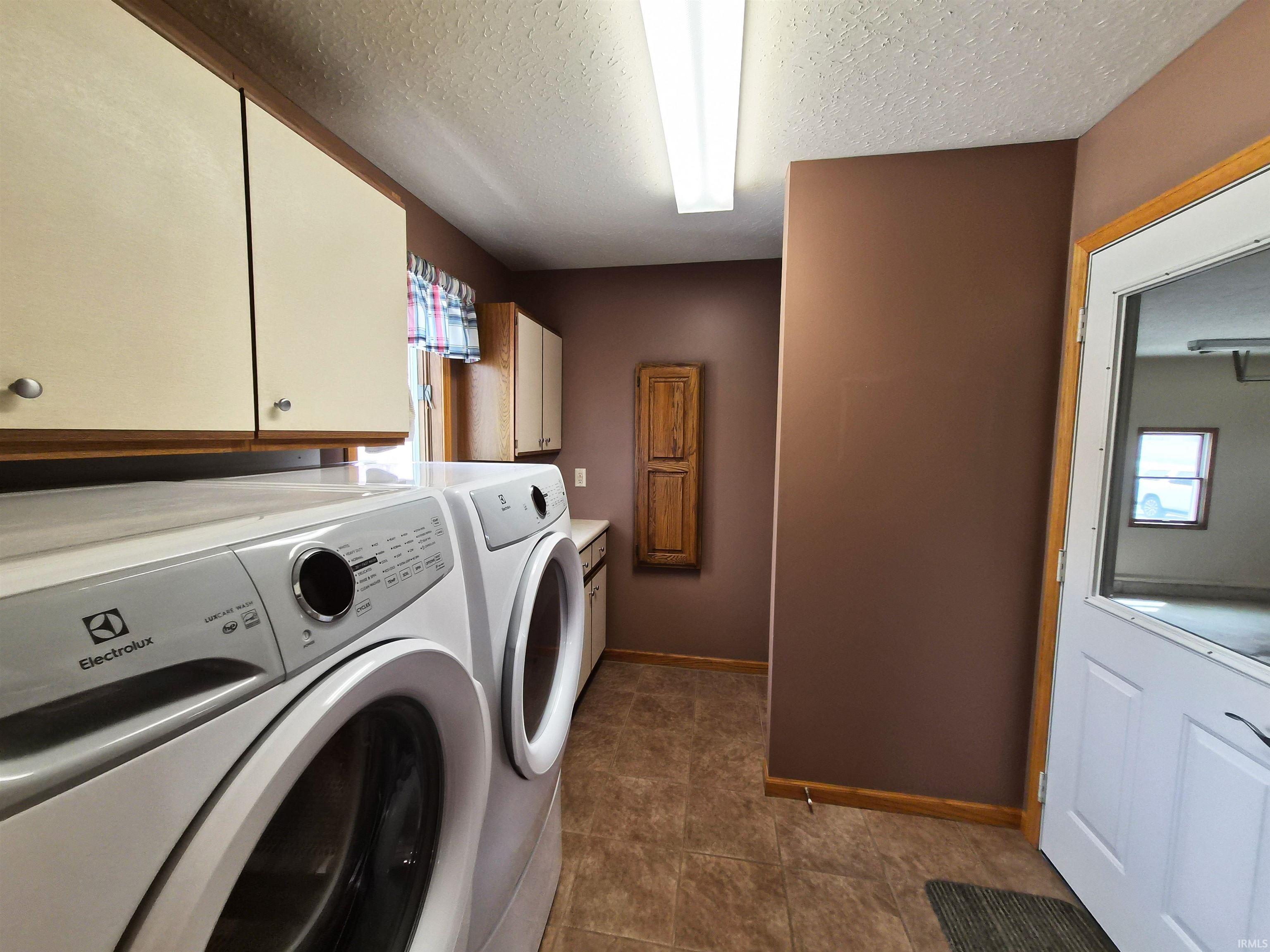 8506 East Ryerson Road Pierceton, IN 46562 - Photo 11 of 36