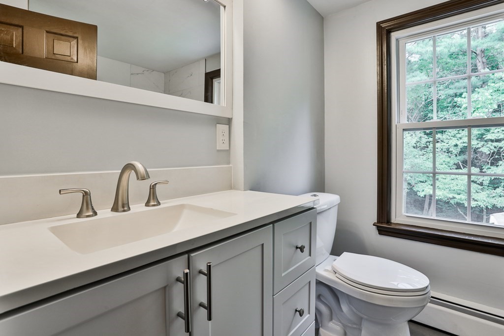 537 Main Street Boxford, MA 01921 - Photo 23 of 41