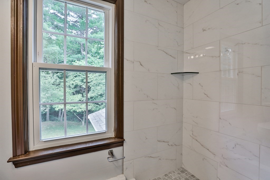 537 Main Street Boxford, MA 01921 - Photo 24 of 41