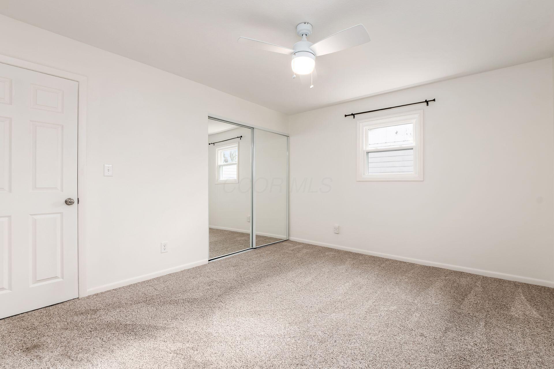 6285 Karl Road Columbus, OH 43229 - Photo 20 of 33 020_62c37_h 6285 Karl Rd-1054