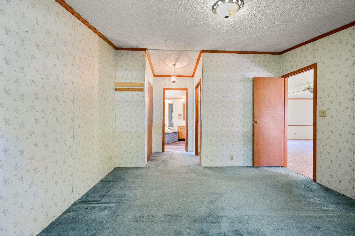 8981 Highway 101 Sunman, IN 47041 - Photo 18 of 40